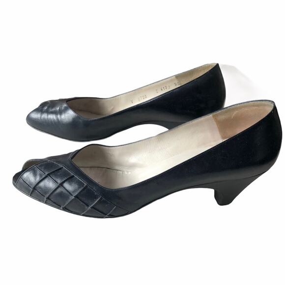 Bruno Magli Peep Toe Pump Navy 9.5 AA Vintage - Picture 14 of 16